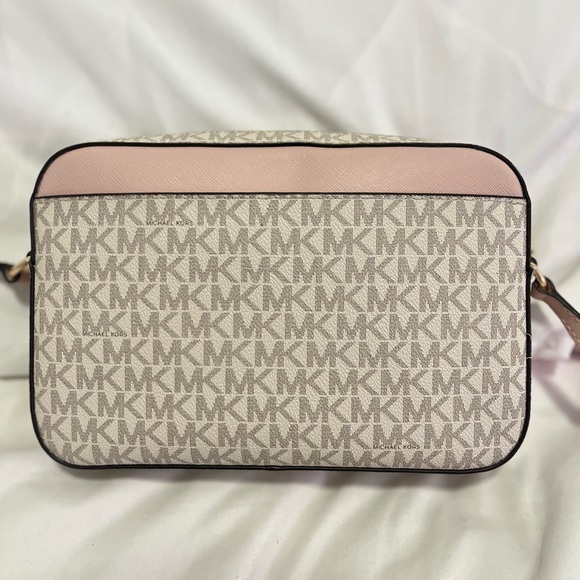 Michael Kors Blush Pink and Cream Crossbody Bag - Picture 3 of 6